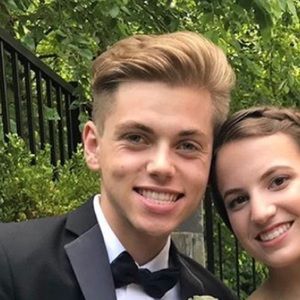 Meet your Posher, Christopher